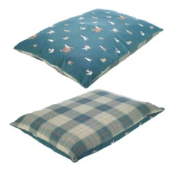 Danish Design Laura Ashley Park Dogs Deep Duvet Medium -Pet Supplies Store 0028003 danish design laura ashley park dogs deep duvet medium
